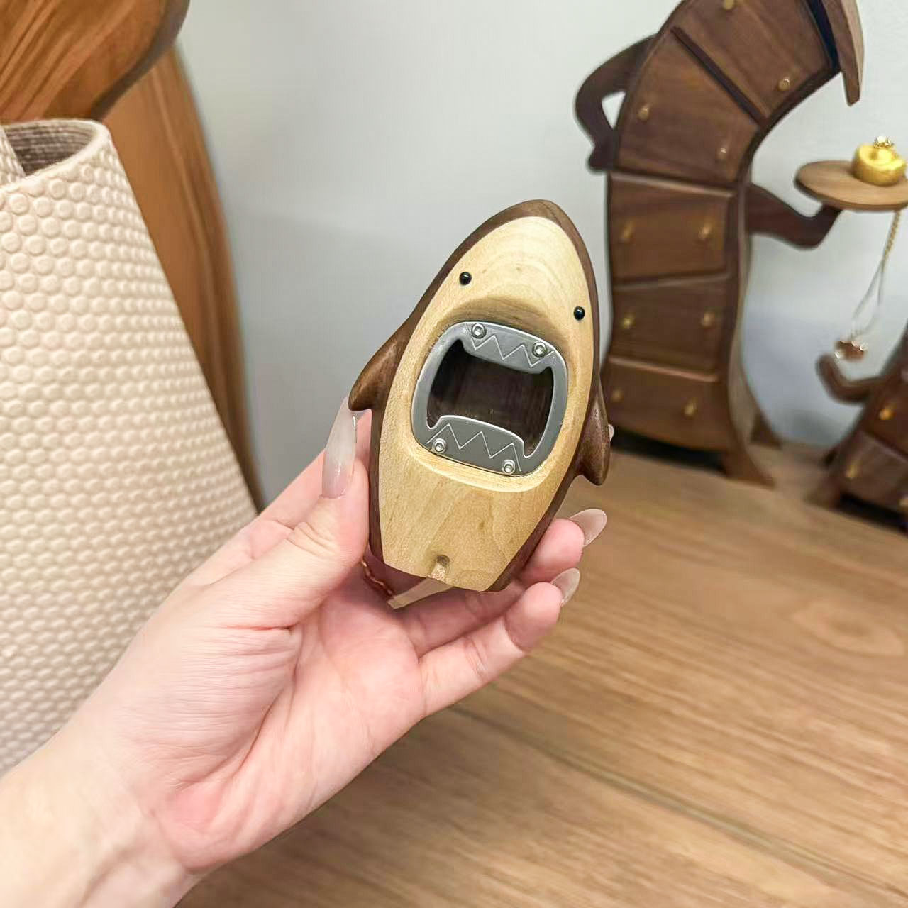 Creative Wooden Shark Bottle O - Kitchen Gadgets For Men บทวิจารณ์และราคา