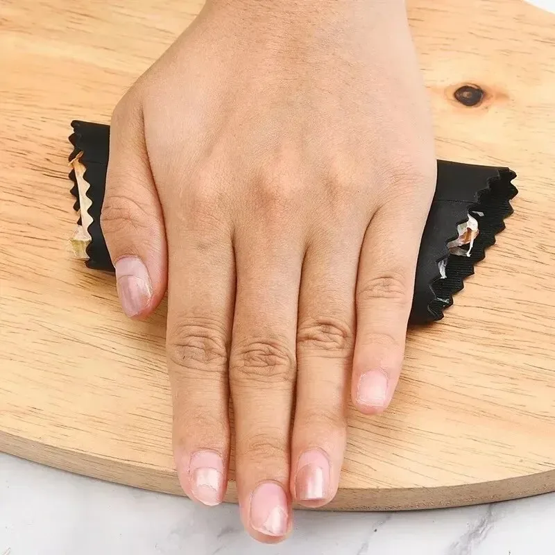 Garlic Stripper Tube Peeling G - Kitchen Gadgets Useful บทวิจารณ์และราคา